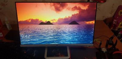 Лот: 13908019. Фото: 1. Монитор HP 24es display. ЖК-мониторы
