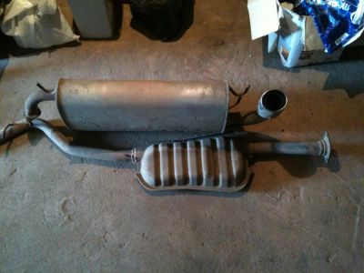 Лот: 4859713. Фото: 1. Глушитель subaru impreza (GH). Выхлопная система