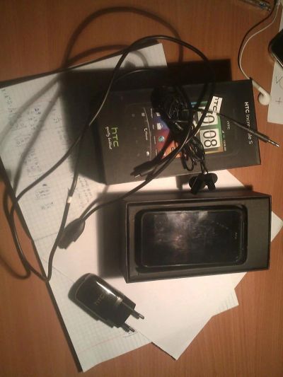 Лот: 3430042. Фото: 1. HTC Incredible S. Смартфоны