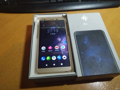 Лот: 15105900. Фото: 1. 5.45" Смартфон DEXP Z455 16 ГБ. Смартфоны