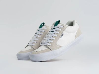 Лот: 25357731. Фото: 1. Кеды VANS Chukka Push. Кеды, кроссовки, слипоны