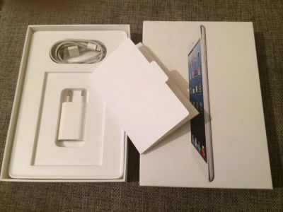 Лот: 4168527. Фото: 1. iPad mini 64 Gb, wi-fi + Cellular... Планшеты