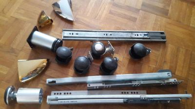 Лот: 10754505. Фото: 1. Остатки фурнитуры от сборки мебели. Фурнитура, комплектующие