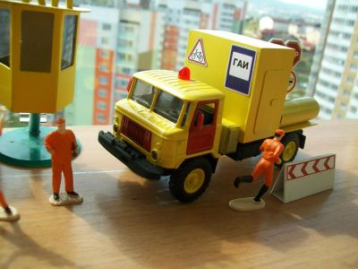 Лот: 6008525. Фото: 1. ..Автомастерская 1/43..дорожник... Автомоделизм
