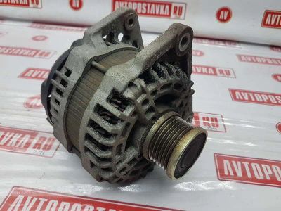 Лот: 20902452. Фото: 1. Генератор Nissan Serena C25 MR20DE... Двигатель и элементы двигателя