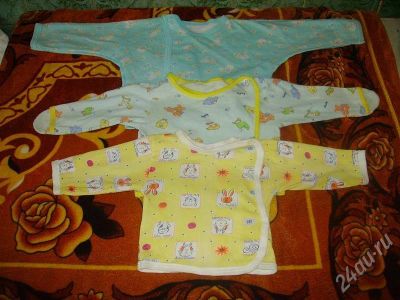 Лот: 357401. Фото: 1. распашонки,чепчики одним лотом. Другое (дети растут)