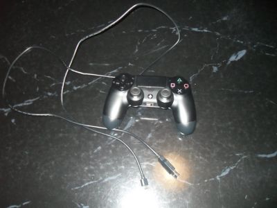 Лот: 5301826. Фото: 1. Геймпад беспроводной PS4 Dualshock... Аксессуары для игровых приставок, консолей, геймпады