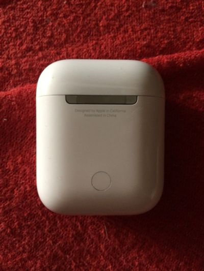 Лот: 15316728. Фото: 1. AirPods. Наушники, гарнитуры