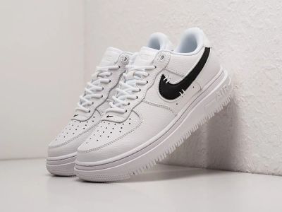Лот: 20132149. Фото: 1. Кроссовки Nike Air Force 1 Luxe... Кеды, кроссовки, слипоны