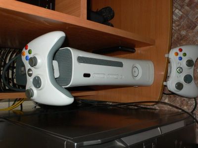 Лот: 3383429. Фото: 1. Xbox 360 таких больше нет!!!. Игровые приставки, консоли