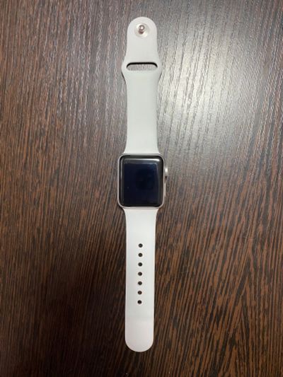 Лот: 18333460. Фото: 1. Часы Apple Watch 3 38mm. Смарт-часы, фитнес-браслеты, аксессуары