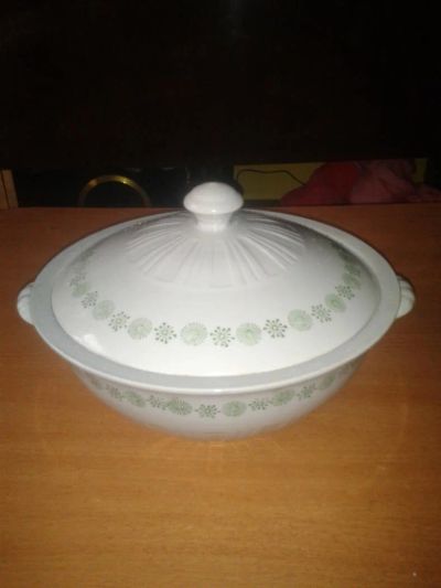 Лот: 5388281. Фото: 1. супница фарфоровая. Тарелки, блюда, салатники