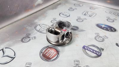 Лот: 23588375. Фото: 1. Поршень Subaru Legacy EJ253 12018-AB250. Двигатель и элементы двигателя