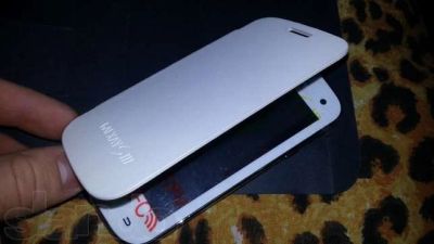 Лот: 3219045. Фото: 1. Samsung i9300 Galaxy S3. Кнопочные мобильные телефоны