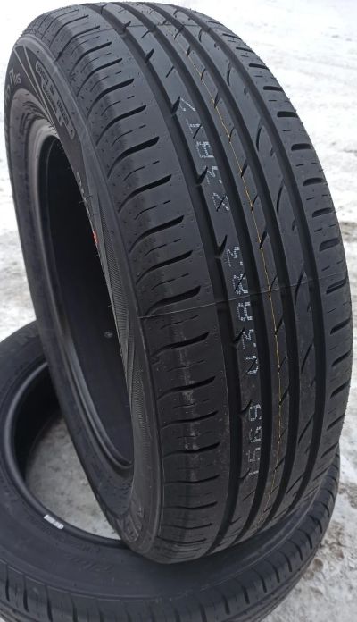 Лот: 20066985. Фото: 1. Nexen N'blue HD Plus 205/70/15... Шины