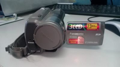 Лот: 9844254. Фото: 1. Видеокамера Panasonic NV-GS320... Видеокамеры