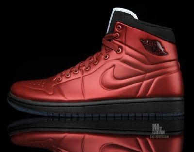 Лот: 5173127. Фото: 1. air jordan retro 1. Другое (спортивные товары)