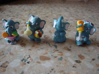 Лот: 3122930. Фото: 1. Коллекция из киндер сюрпризов... Игрушки