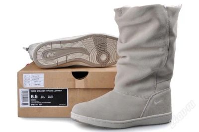 Лот: 1370691. Фото: 1. Сапоги Nike 36 размер. Кеды, кроссовки, слипоны