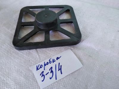 Лот: 12596535. Фото: 1. крышка пластмассовая 137*137 мм... Другое (автозапчасти)