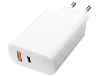 Лот: 24950882. Фото: 1. Зарядное_устройство - USB A+C... Зарядные устройства, блоки питания, адаптеры сетевые для смартфонов