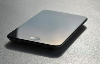Лот: 1596536. Фото: 1. Apple iPod touch 4 32Gb. Плееры