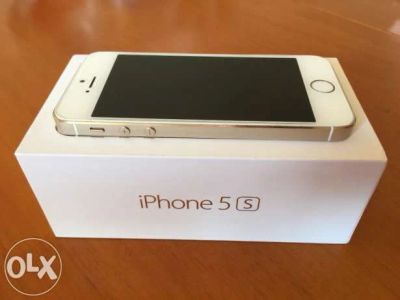 Лот: 6159770. Фото: 1. iphone 5s gold 16gb Новый. Смартфоны