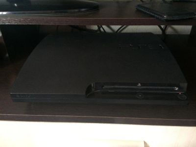 Лот: 9723421. Фото: 1. Продам Sony Plastation 3 (PS3... Игровые приставки, консоли