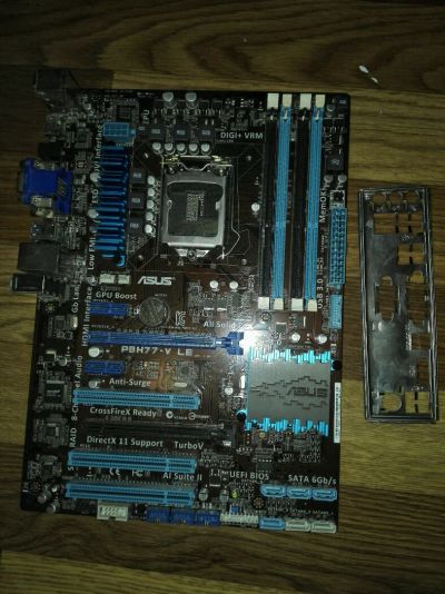 Лот: 5389605. Фото: 1. Материнская плата Asus P8H77-V... Материнские платы