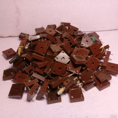 Лот: 15403436. Фото: 1. 110 диодных сборок КЦ-405. Диоды и тиристоры