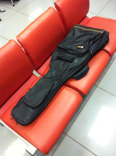 Лот: 6155919. Фото: 1. Чехол для электрогитары Rockbag. Аксессуары, комплектующие
