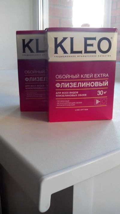 Лот: 5529751. Фото: 1. KLEO обойный клей extra флизелиновый. Клеи, герметики, пена монтажная, клейкие ленты