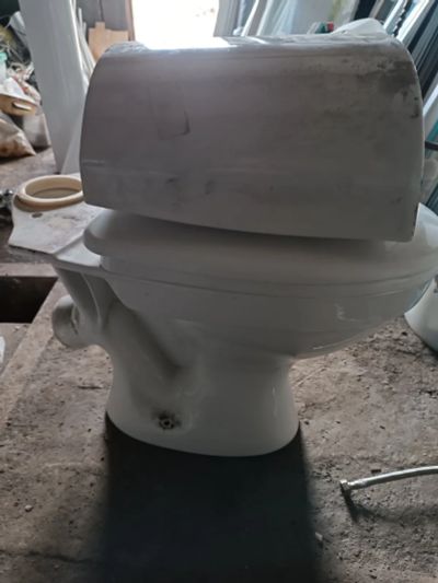 Лот: 25204915. Фото: 1. Унитаз. Унитазы, биде