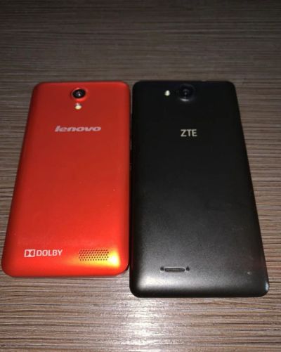 Лот: 19531151. Фото: 1. Lenovo A319 и ZTE Blade GF3. Смартфоны