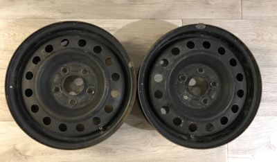 Лот: 15263022. Фото: 1. Два оригинальных дисков Nissan... Диски