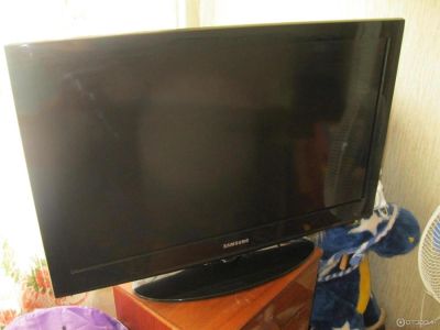 Лот: 6823656. Фото: 1. ЖК-телевизор Samsung LE32D403E2W... Телевизоры