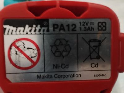 Лот: 20996280. Фото: 1. Шуруповерт makita 6271D. Электроинструмент