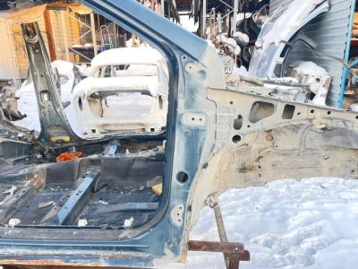 Лот: 25071842. Фото: 1. стойка кузова toyota corolla ZRE151L. Кузов
