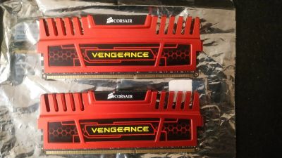 Лот: 13963132. Фото: 1. Corsair 8GB 1866MHz. Оперативная память