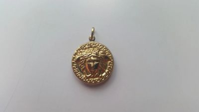 Лот: 11732091. Фото: 1. новый двухсторонний кулон "Версаче... Кулоны, подвески