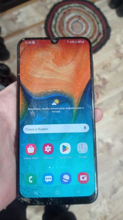 Лот: 22157189. Фото: 1. Samsunf galaxy a30. Смартфоны