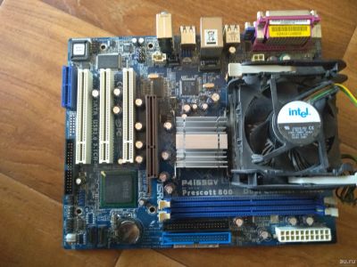 Лот: 13878404. Фото: 1. Материнская плата ASRock P4i65GV. Материнские платы