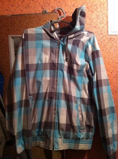 Лот: 3243165. Фото: 1. ветровка Quiksilver до конца недели... Верхняя одежда