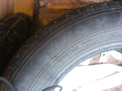 Лот: 1112319. Фото: 1. Nokian Hakka H 195/60 R15 4шт. Шины