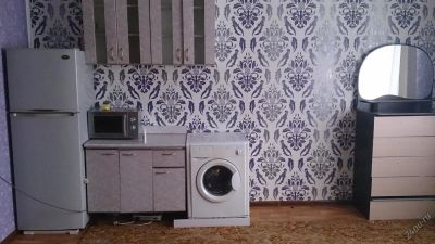 Лот: 10201094. Фото: 1. продам микроволновку. Микроволновки, мини-печи
