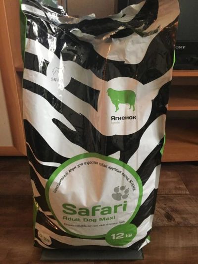 Лот: 10511192. Фото: 1. Корм для собак Safari 12KG. Корма