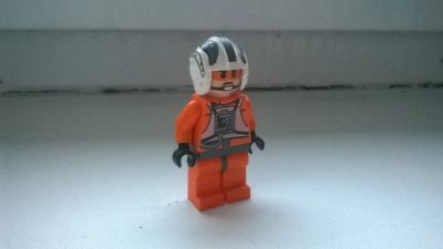 Лот: 4953899. Фото: 1. Минифигурка Lego Star Wars Zev... Конструкторы