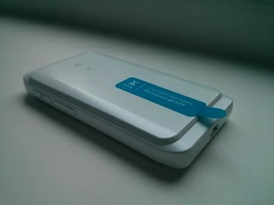Лот: 4056467. Фото: 1. Роутер-мобильный-карманный Yota... WiFi, Bluetooth адаптеры