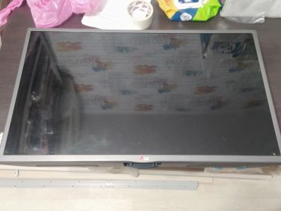 Лот: 20008904. Фото: 1. Телевизор LG 32" на запчасти. Телевизоры