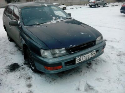 Лот: 4782175. Фото: 1. Toyota Caldina срочно. Автомобили